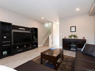 Photo 5: 2816 Knotty Pine Rd in Langford: La Langford Proper Row/Townhouse for sale : MLS®# 833696