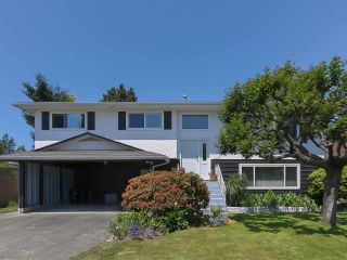 Photo 1: 5399 WELLBURN Drive in Delta: Hawthorne House for sale in "VICTORY SOUTH" (Ladner)  : MLS®# R2396846