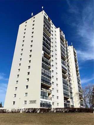 Photo 1: 4D 1975 Corydon Avenue in Winnipeg: River Heights Condominium for sale (1C)  : MLS®# 202111513