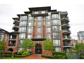 Photo 10: 301 1550 MARTIN Street: White Rock Condo for sale in "SUSSEX HOUSE" (South Surrey White Rock)  : MLS®# F1313261