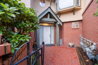 Main Photo: 15 5880 HAMPTON Place in Vancouver: University VW Townhouse for sale in "Thames Court" (Vancouver West)  : MLS®# R2844416