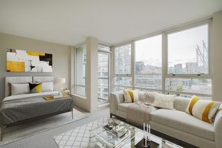 Photo 6: 1706 939 EXPO Boulevard in Vancouver: Yaletown Condo for sale in "MAX II" (Vancouver West)  : MLS®# R2690793