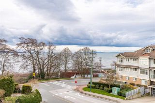 Photo 16: 820 MAPLE Street: White Rock Townhouse for sale (South Surrey White Rock)  : MLS®# R2438919