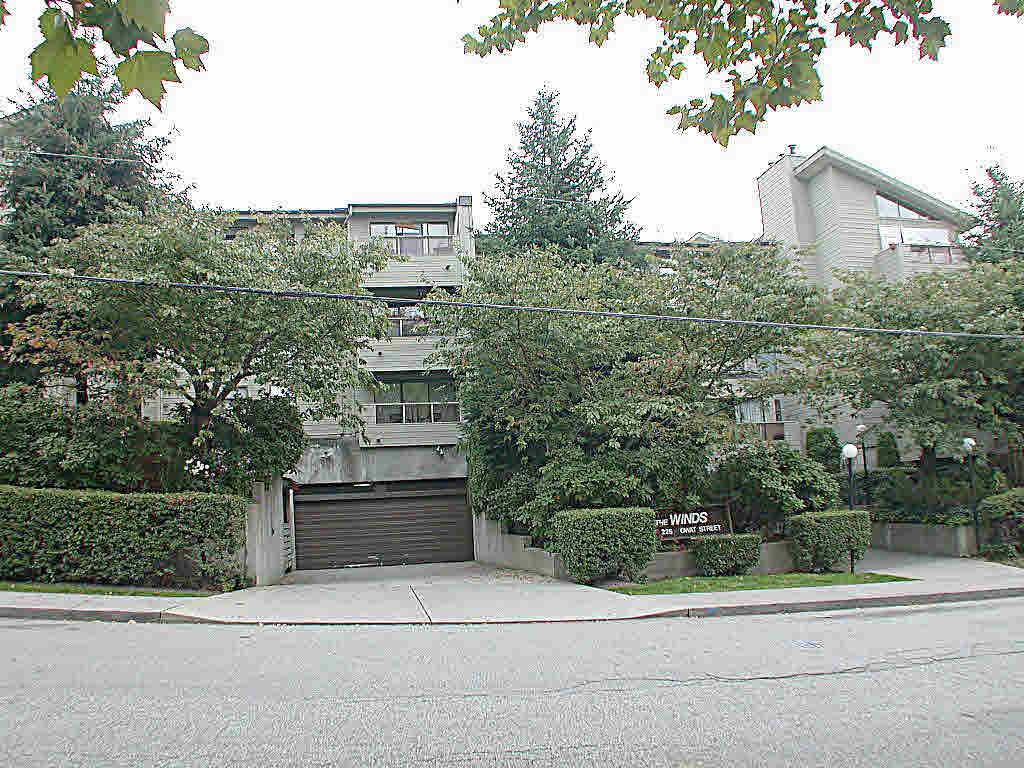 Main Photo: 203 225 Mowat Street in New Westminster: Uptown NW Condo for sale : MLS®# V507496
