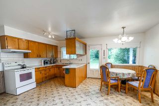 Photo 10: 6856 HUMPHRIES Avenue in Burnaby: Highgate House for sale (Burnaby South)  : MLS®# R2394536