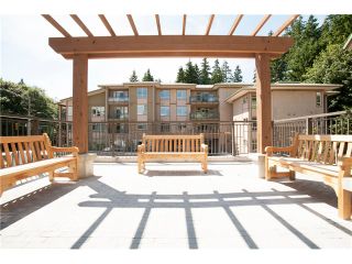 Photo 2: 404 3294 MT SEYMOUR Parkway in North Vancouver: Northlands Condo for sale in "NORTHLANDS TERRACE" : MLS®# V1037815