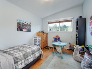 Photo 14: 740 Rockheights Ave in Esquimalt: Es Rockheights House for sale : MLS®# 960454