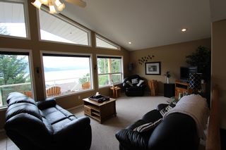 Photo 9: 5277 Hlina Road in Celista: North Shuswap House for sale (Shuswap)  : MLS®# 10190198