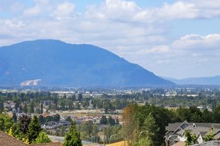 Photo 26: 15 47315 SYLVAN Drive in Chilliwack: Promontory Townhouse for sale in "The Spectrum" (Sardis)  : MLS®# R2604103
