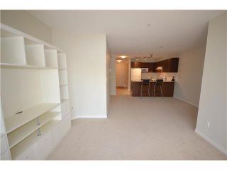 Photo 4: 217 4788 BRENTWOOD Drive in Burnaby: Brentwood Park Condo for sale in "JACKSON HOUSE" (Burnaby North)  : MLS®# V977301