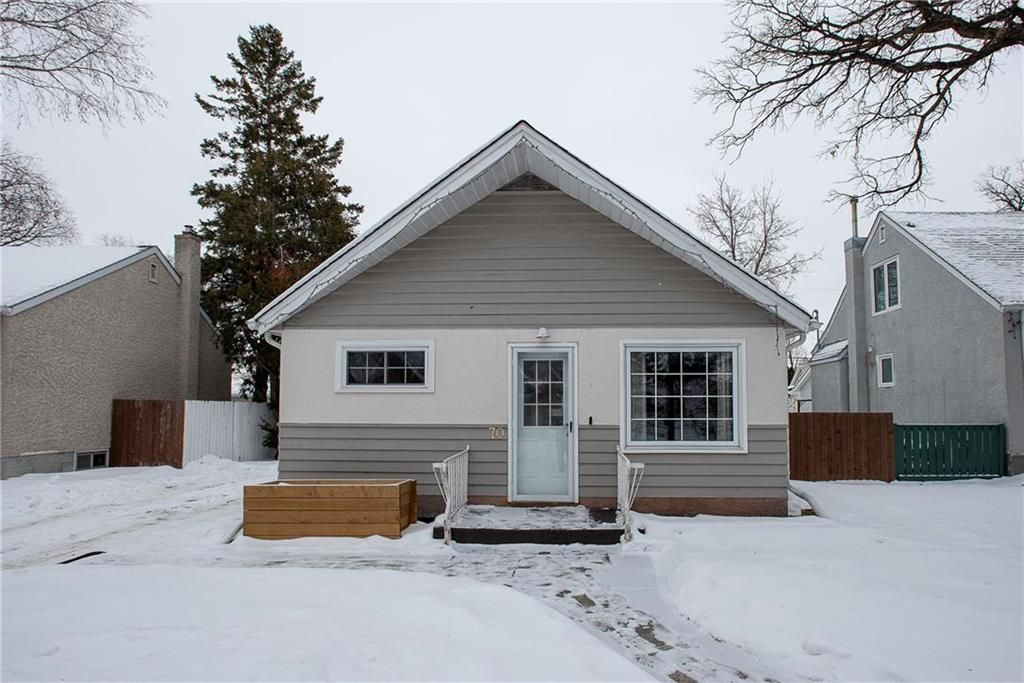 Main Photo: 70 Handyside Avenue in Winnipeg: St Vital Residential for sale (2D)  : MLS®# 202101335