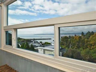 Photo 12: 318 Clifton Terr in VICTORIA: Es Saxe Point House for sale (Esquimalt)  : MLS®# 714838