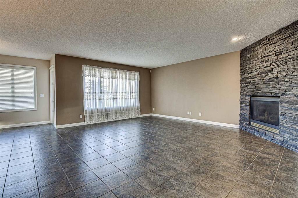 Photo 29: Photos: 64 Everbrook Drive SW in Calgary: Evergreen Detached for sale : MLS®# A1053300