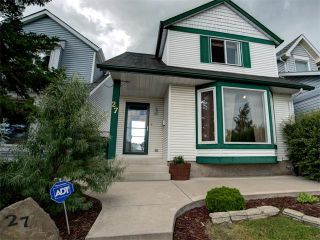 Photo 1: 27 Woodmont Green SW in Calgary: Woodbine House for sale : MLS®# C4022488