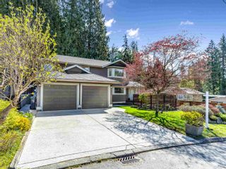 Photo 2: 3050 MARDALE Road in North Vancouver: Capilano NV House for sale : MLS®# R2871144