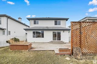 Photo 2: 4039 31 Street NW in Edmonton: Zone 30 House for sale : MLS®# E4384006
