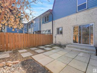 Photo 6: 5 WILLOWDALE Place in Edmonton: Zone 20 Townhouse for sale : MLS®# E4383503