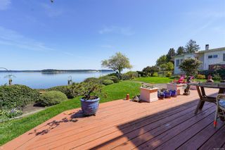 Photo 29: 8509 Lochside Dr in North Saanich: NS Bazan Bay House for sale : MLS®# 930748