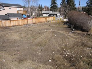 Photo 5: 2004 HOME Road NW in Calgary: Montgomery Land for sale : MLS®# C4000418