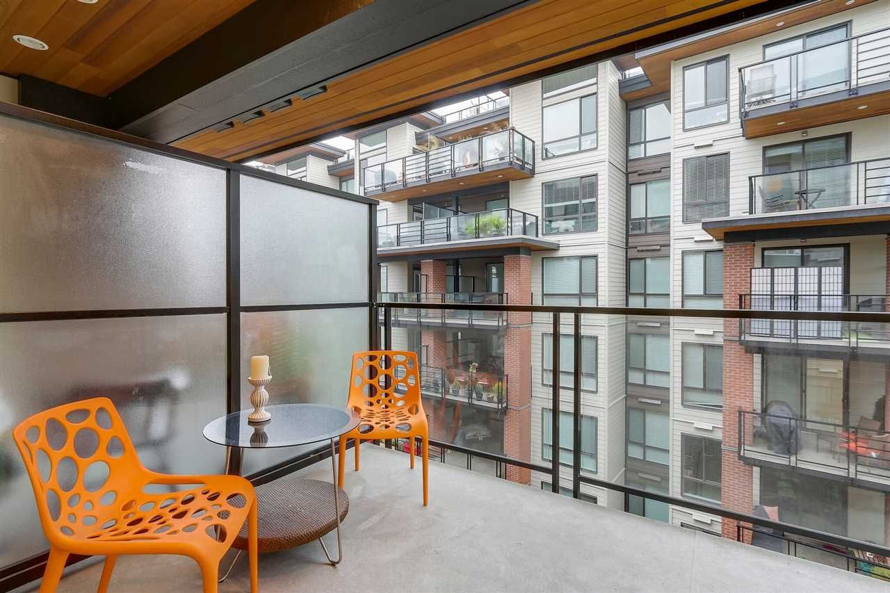 Photo 13: Photos: 404 719 W 3RD STREET in North Vancouver: Harbourside Condo for sale : MLS®# R2446930