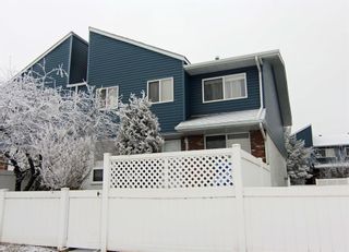 Photo 2: 46 4769 Hubalta Road SE in Calgary: Dover Row/Townhouse for sale : MLS®# A2032293