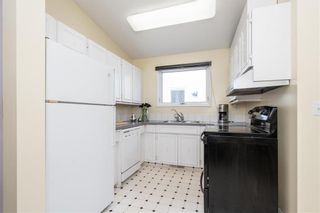 Photo 8: 483 Lindsay Street in Winnipeg: River Heights Residential for sale (1C)  : MLS®# 202320537