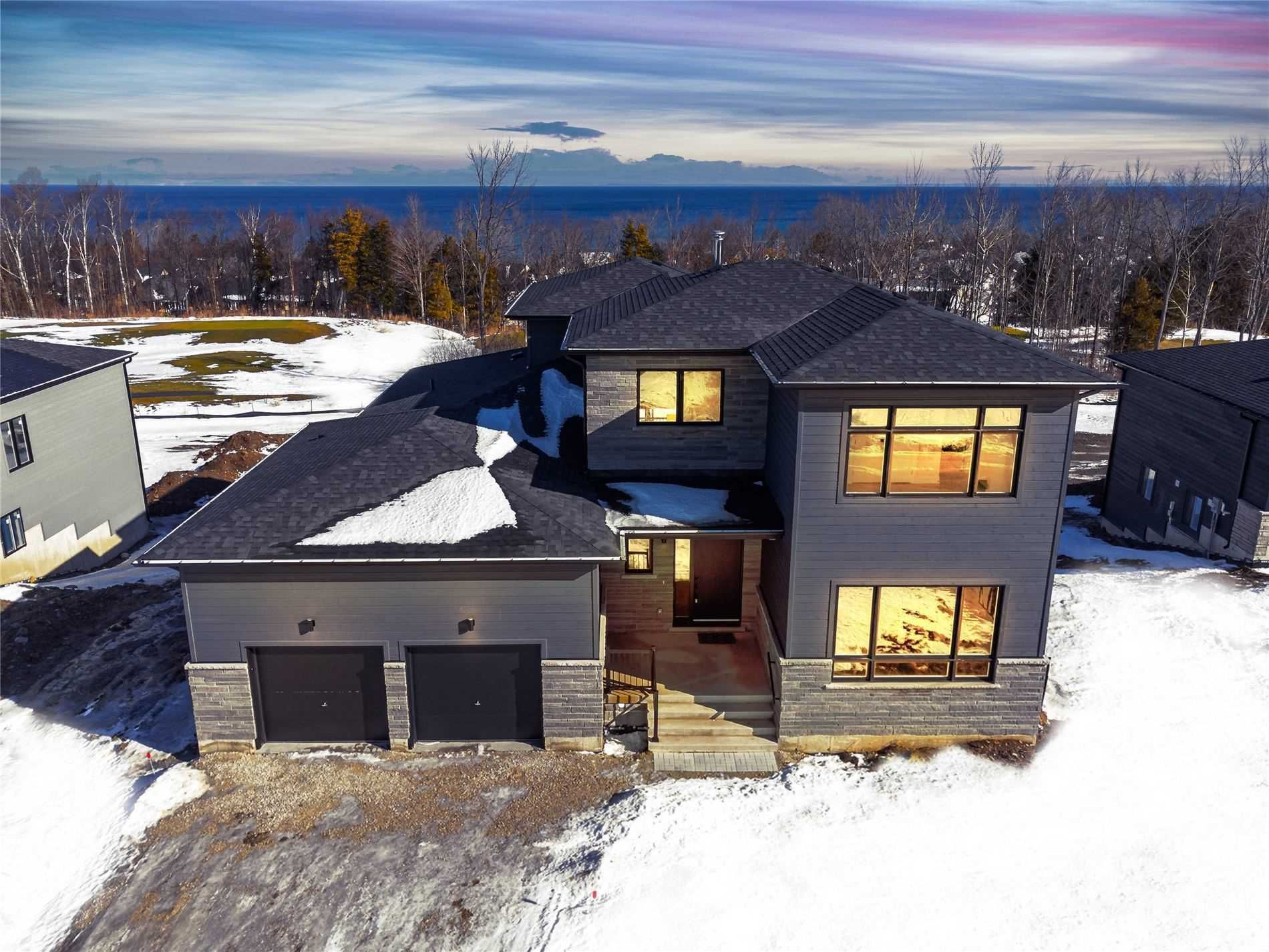 Main Photo: 107 Sladden Crt in Blue Mountains: Thornbury Freehold for sale : MLS®# X5915847