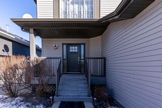 Photo 3: 1908 Woodside Boulevard NW: Airdrie Detached for sale : MLS®# A1197431