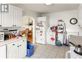 Photo 9: 1820 Abbott Street in Kelowna: House for sale : MLS®# 10313465