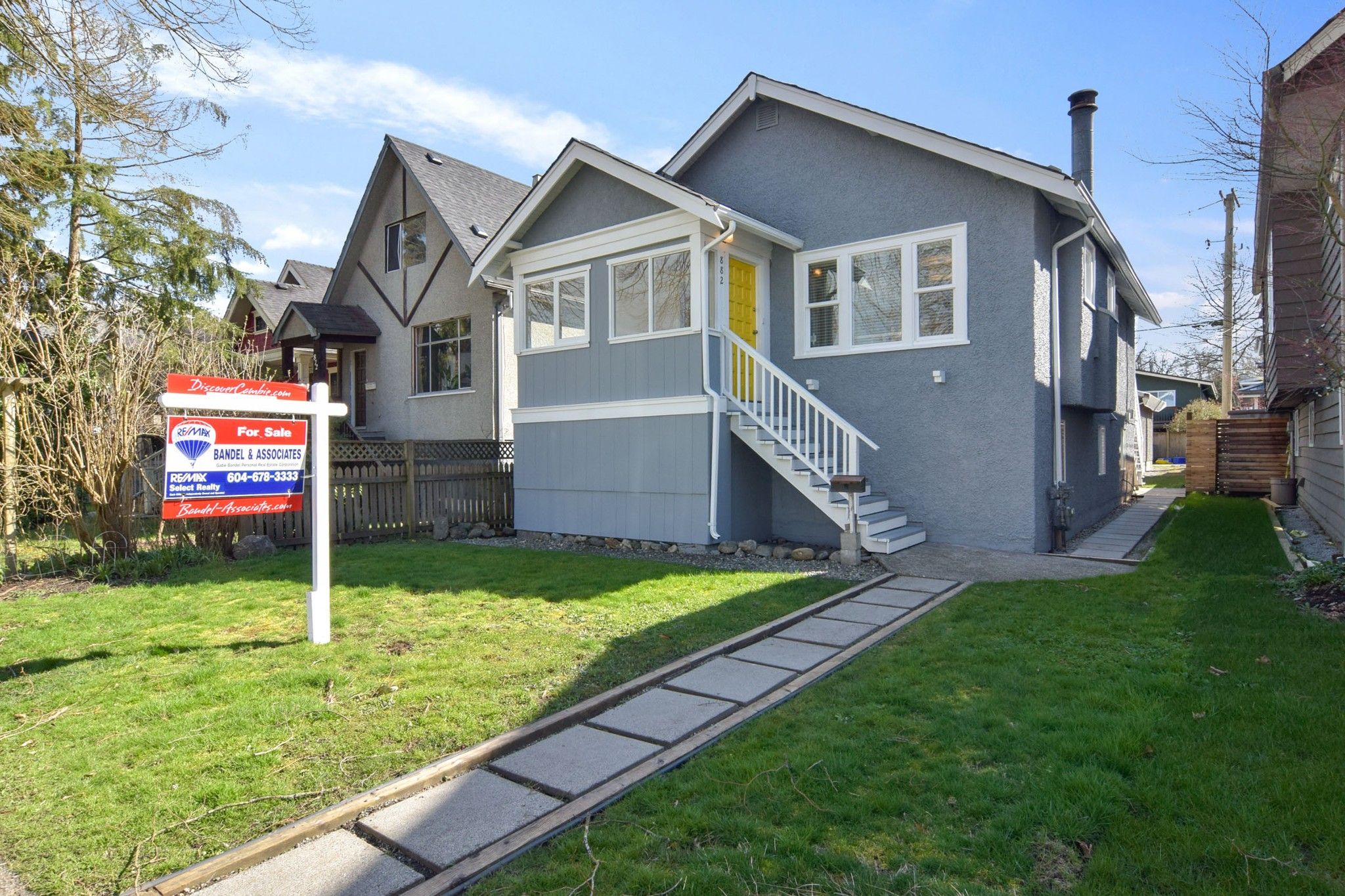 Main Photo: 882 W 18TH Avenue in Vancouver: Cambie House for sale in "DOUGLAS PARK" (Vancouver West)  : MLS®# R2558939