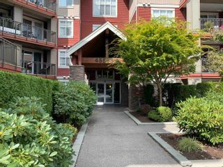 Photo 3: 203A 45595 TAMIHI Way in Chilliwack: Garrison Crossing Condo for sale in "THE HARTFORD" (Sardis) : MLS®# R2714517