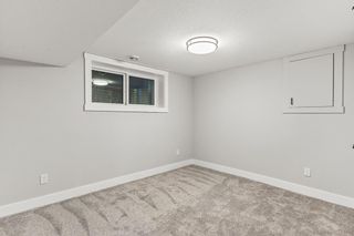 Photo 32: 724 104 Avenue SW in Calgary: Southwood Detached for sale : MLS®# A2011888