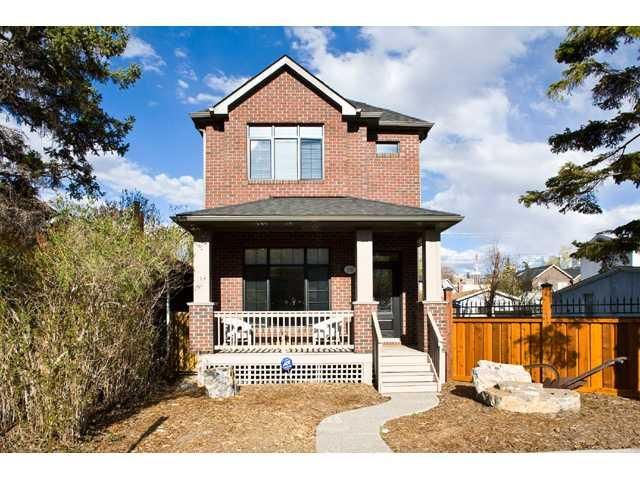 Main Photo: 118 16 Street NW in Calgary: Residential for sale : MLS®# C3475809