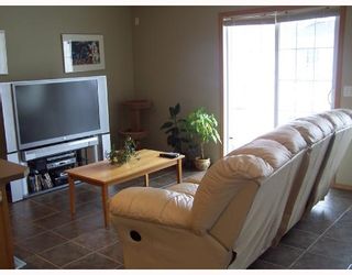 Photo 2:  in CALGARY: Country Hills Village Townhouse for sale (Calgary)  : MLS®# C3287838