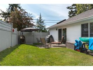 Photo 16: 3 1968 Cultra Ave in SAANICHTON: CS Saanichton Row/Townhouse for sale (Central Saanich)  : MLS®# 711060