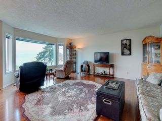 Photo 13: 224 Robert St in Victoria: VW Victoria West House for sale (Victoria West)  : MLS®# 888960