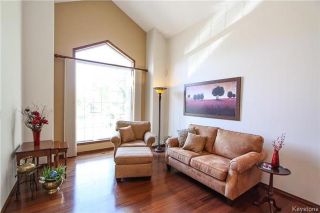 Photo 3: 39 Duncan Norrie Drive in Winnipeg: Linden Woods Residential for sale (1M)  : MLS®# 1721946