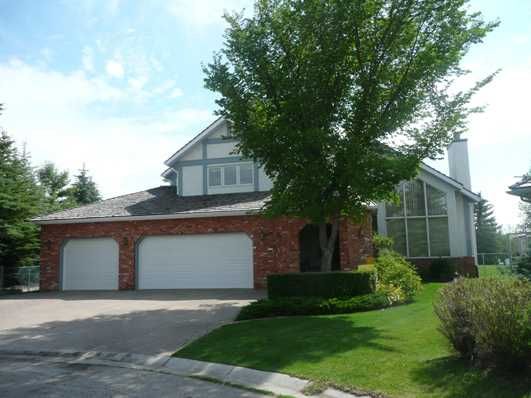 Main Photo: 97 WOODPATH Terrace SW in CALGARY: Woodbine Residential Detached Single Family for sale (Calgary)  : MLS®# C3466489