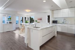 Photo 16: 2532 Esplanade in Oak Bay: OB Estevan Single Family Residence for sale : MLS®# 963614