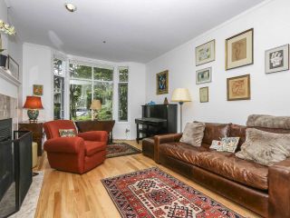 Photo 4: 2626 W 2ND Avenue in Vancouver: Kitsilano 1/2 Duplex for sale (Vancouver West)  : MLS®# R2377448