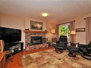 Photo 9: 4401 Robinwood Dr in VICTORIA: SE Gordon Head House for sale (Saanich East)  : MLS®# 676745