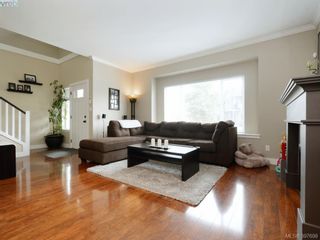 Photo 4: 1284 Parkdale Creek Gdns in VICTORIA: La Westhills House for sale (Langford)  : MLS®# 795585