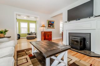 Photo 5: 56 Highland Avenue in Wolfville: 404-Kings County Residential for sale (Annapolis Valley)  : MLS®# 202104485