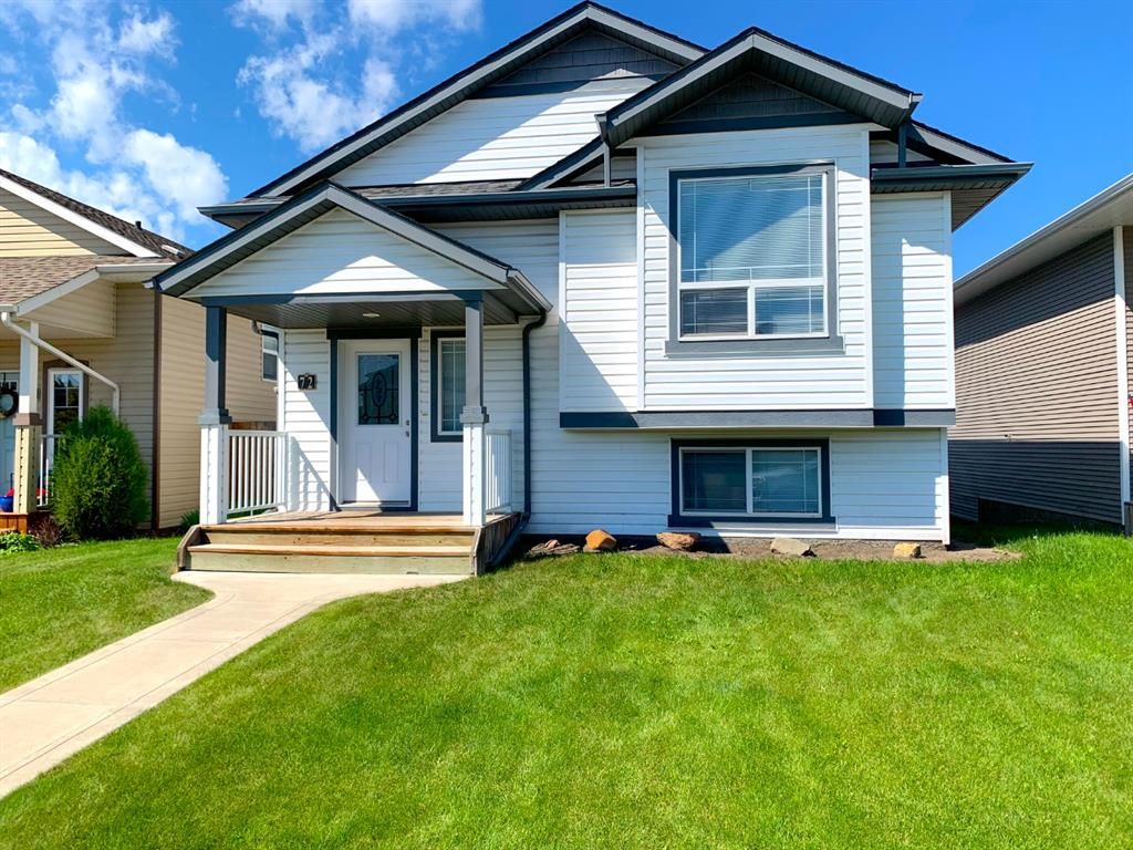 Main Photo: 72 Long Close: Red Deer Detached for sale : MLS®# A1243279