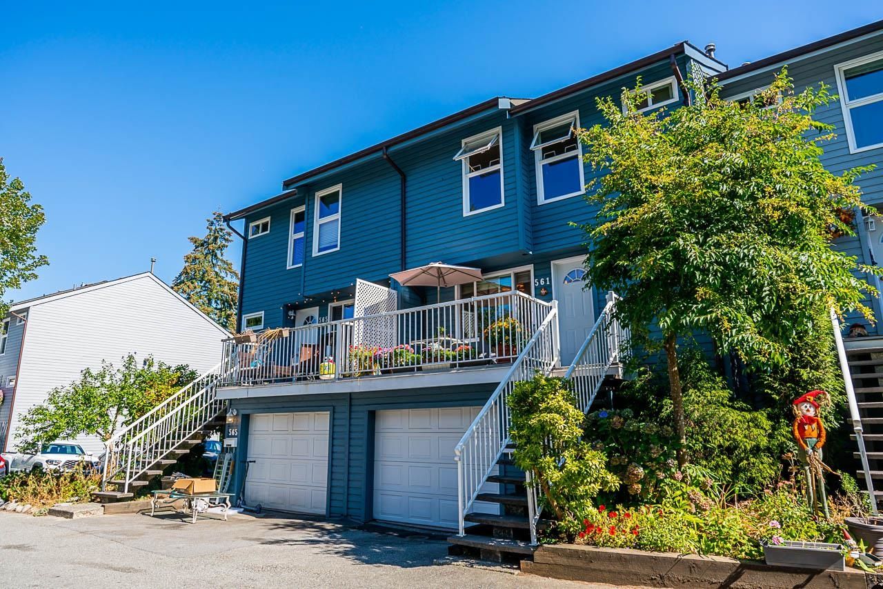 Main Photo: 561 CARLSEN Place in Port Moody: North Shore Pt Moody Townhouse for sale in "EAGLE POINTE" : MLS®# R2725267