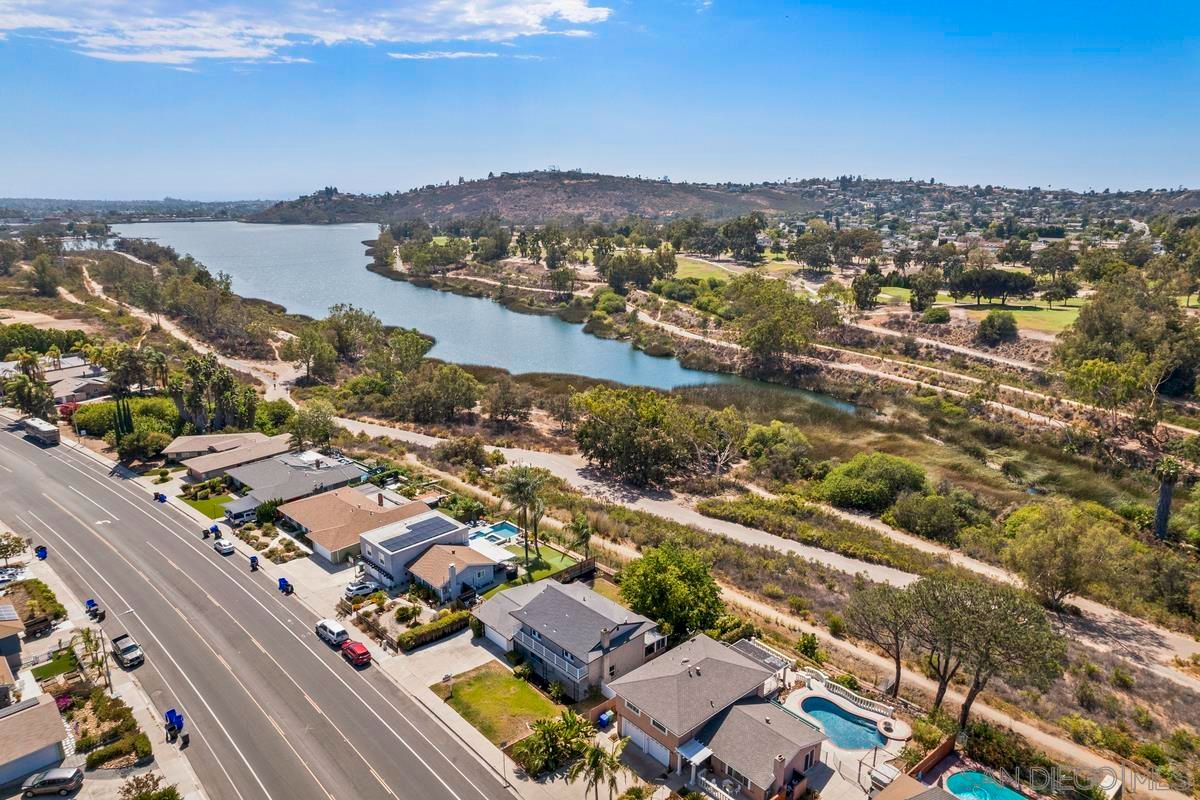 Main Photo: SAN CARLOS House for sale : 5 bedrooms : 6328 Lake Shore Drive in San Diego