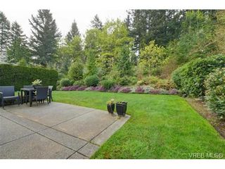 Photo 18: 762 Hill Rise Lane in VICTORIA: SE Cordova Bay Row/Townhouse for sale (Saanich East)  : MLS®# 727178