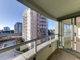 Photo 8: 603 3489 ASCOT Place in Vancouver: Collingwood VE Condo for sale (Vancouver East)  : MLS®# R2521275