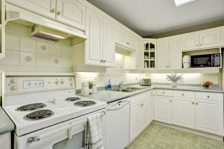 Photo 14: 305 17740 58A Avenue in Surrey: Cloverdale BC Condo for sale in "DERBY DOWNS" (Cloverdale)  : MLS®# R2777228