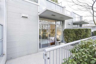 Photo 6: 112 DUNSMUIR Street in Vancouver: Downtown VW Townhouse for sale in "Spectrum 4" (Vancouver West)  : MLS®# R2437895